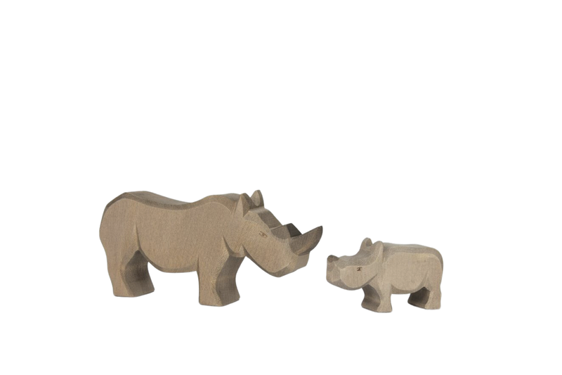 Nashorn groß und klein